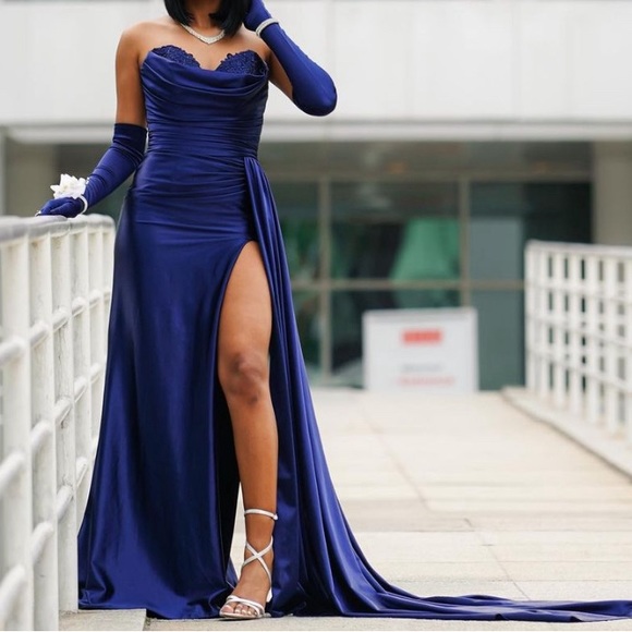 Sherri Hill Elegant Gown Style 55230 - Picture 1 of 7